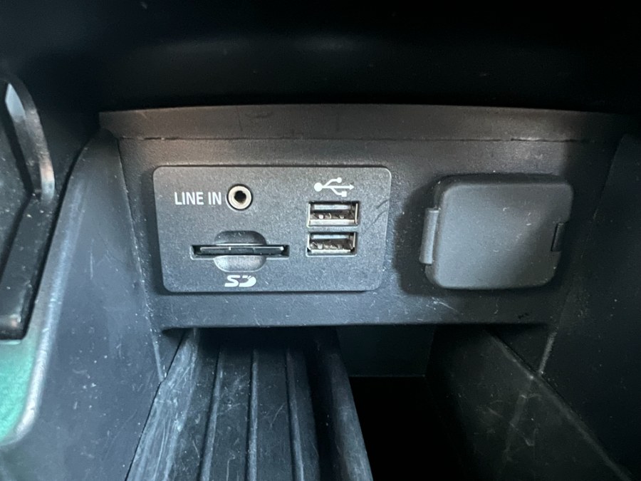 2014 Ford Explorer 4WD 4dr Limited, available for sale in Bristol, Connecticut | Bristol Auto Center LLC. Bristol, Connecticut 2014 Ford Explorer 4WD 4dr Limited, available for sale in Bristol, Connecticut | Bristol Auto Center LLC. Bristol, Connecticut