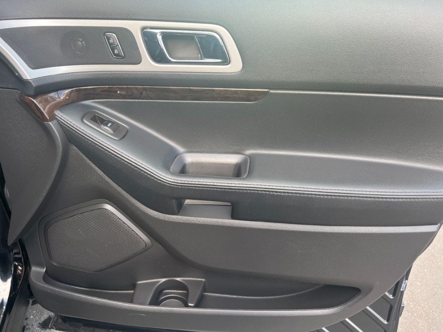 2014 Ford Explorer 4WD 4dr Limited, available for sale in Bristol, Connecticut | Bristol Auto Center LLC. Bristol, Connecticut 2014 Ford Explorer 4WD 4dr Limited, available for sale in Bristol, Connecticut | Bristol Auto Center LLC. Bristol, Connecticut