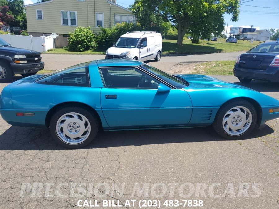 Used Chevrolet Corvette 111" WB RWD w/YF7 1993 | Precision Motor Cars LLC. Branford, Connecticut