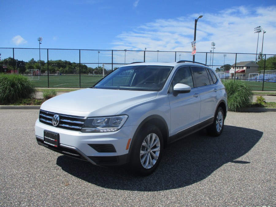 2018 Volkswagen Tiguan 2.0T SE 4MOTION, available for sale in Massapequa, New York | South Shore Auto Brokers & Sales. Massapequa, New York 2018 Volkswagen Tiguan 2.0T SE 4MOTION, available for sale in Massapequa, New York | South Shore Auto Brokers & Sales. Massapequa, New York
