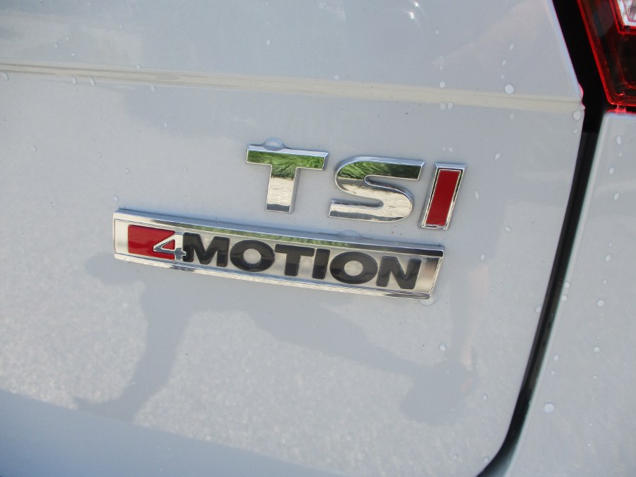 2018 Volkswagen Tiguan 2.0T SE 4MOTION, available for sale in Massapequa, New York | South Shore Auto Brokers & Sales. Massapequa, New York 2018 Volkswagen Tiguan 2.0T SE 4MOTION, available for sale in Massapequa, New York | South Shore Auto Brokers & Sales. Massapequa, New York