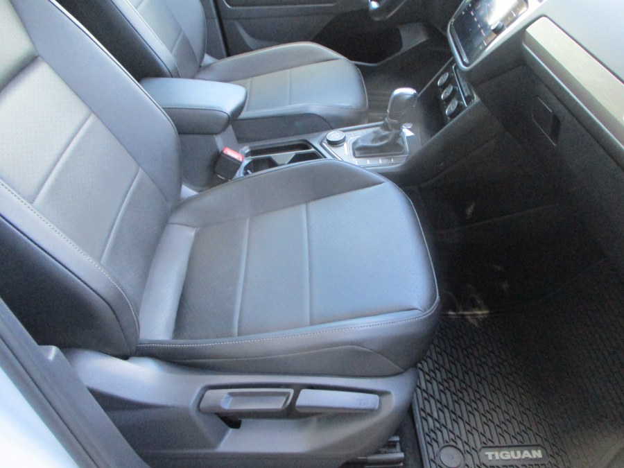 2018 Volkswagen Tiguan 2.0T SE 4MOTION, available for sale in Massapequa, New York | South Shore Auto Brokers & Sales. Massapequa, New York 2018 Volkswagen Tiguan 2.0T SE 4MOTION, available for sale in Massapequa, New York | South Shore Auto Brokers & Sales. Massapequa, New York