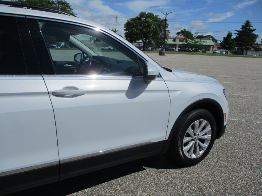 2018 Volkswagen Tiguan 2.0T SE 4MOTION, available for sale in Massapequa, New York | South Shore Auto Brokers & Sales. Massapequa, New York 2018 Volkswagen Tiguan 2.0T SE 4MOTION, available for sale in Massapequa, New York | South Shore Auto Brokers & Sales. Massapequa, New York