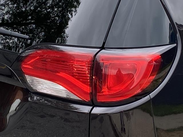 Used Chrysler Pacifica Touring L 2018 | Eastchester Motor Cars. Bronx, New York Used Chrysler Pacifica Touring L 2018 | Eastchester Motor Cars. Bronx, New York