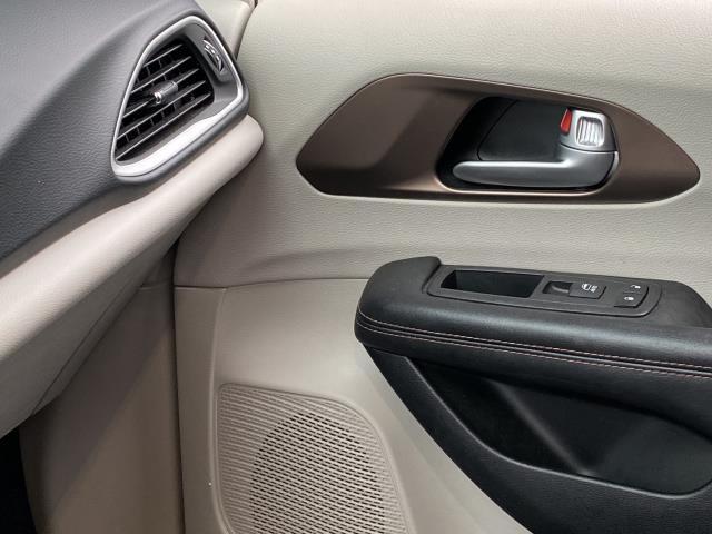 Used Chrysler Pacifica Touring L 2018 | Eastchester Motor Cars. Bronx, New York Used Chrysler Pacifica Touring L 2018 | Eastchester Motor Cars. Bronx, New York