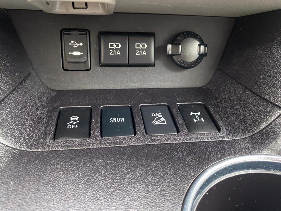Used Toyota Highlander XLE V6 AWD (Natl) 2018 | European Auto Expo. Lodi, New Jersey Used Toyota Highlander XLE V6 AWD (Natl) 2018 | European Auto Expo. Lodi, New Jersey