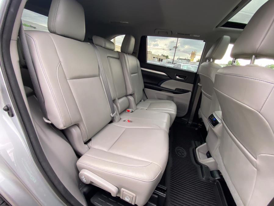 Used Toyota Highlander XLE V6 AWD (Natl) 2018 | European Auto Expo. Lodi, New Jersey Used Toyota Highlander XLE V6 AWD (Natl) 2018 | European Auto Expo. Lodi, New Jersey