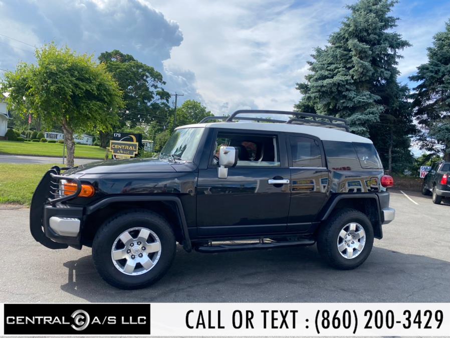 2007 Toyota FJ Cruiser 4WD 4dr Auto (Natl), available for sale in East Windsor, Connecticut | Central A/S LLC. East Windsor, Connecticut 2007 Toyota FJ Cruiser 4WD 4dr Auto (Natl), available for sale in East Windsor, Connecticut | Central A/S LLC. East Windsor, Connecticut