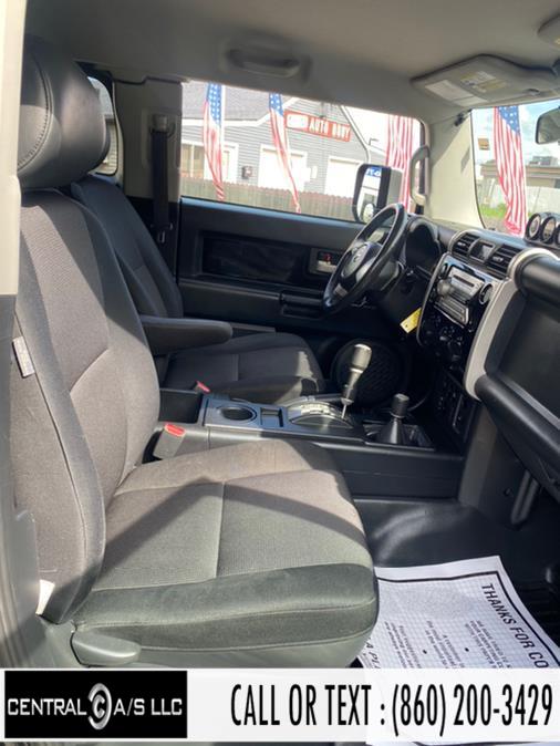 2007 Toyota FJ Cruiser 4WD 4dr Auto (Natl), available for sale in East Windsor, Connecticut | Central A/S LLC. East Windsor, Connecticut 2007 Toyota FJ Cruiser 4WD 4dr Auto (Natl), available for sale in East Windsor, Connecticut | Central A/S LLC. East Windsor, Connecticut