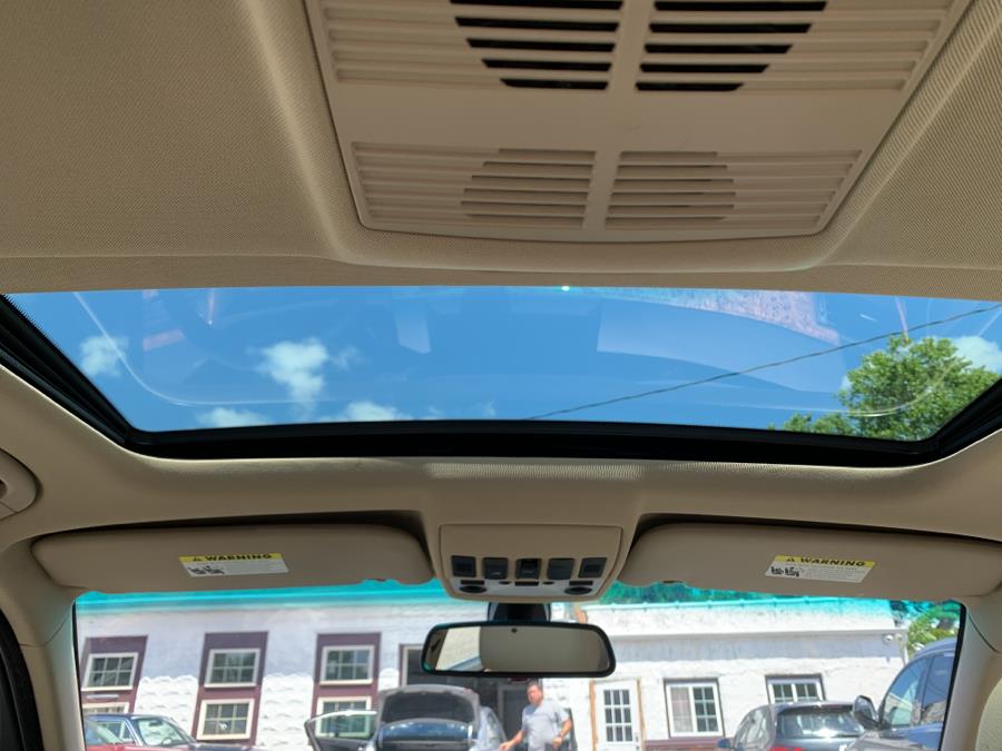2009 BMW 5 Series 4dr Sdn 535i xDrive AWD, available for sale in Springfield, Massachusetts | Absolute Motors Inc. Springfield, Massachusetts 2009 BMW 5 Series 4dr Sdn 535i xDrive AWD, available for sale in Springfield, Massachusetts | Absolute Motors Inc. Springfield, Massachusetts