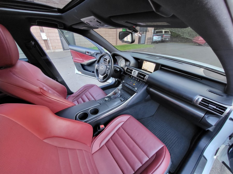 Used Lexus IS 250 4dr Sport Sdn AWD 2015 | Dealmax Motors LLC. Bristol, Connecticut Used Lexus IS 250 4dr Sport Sdn AWD 2015 | Dealmax Motors LLC. Bristol, Connecticut