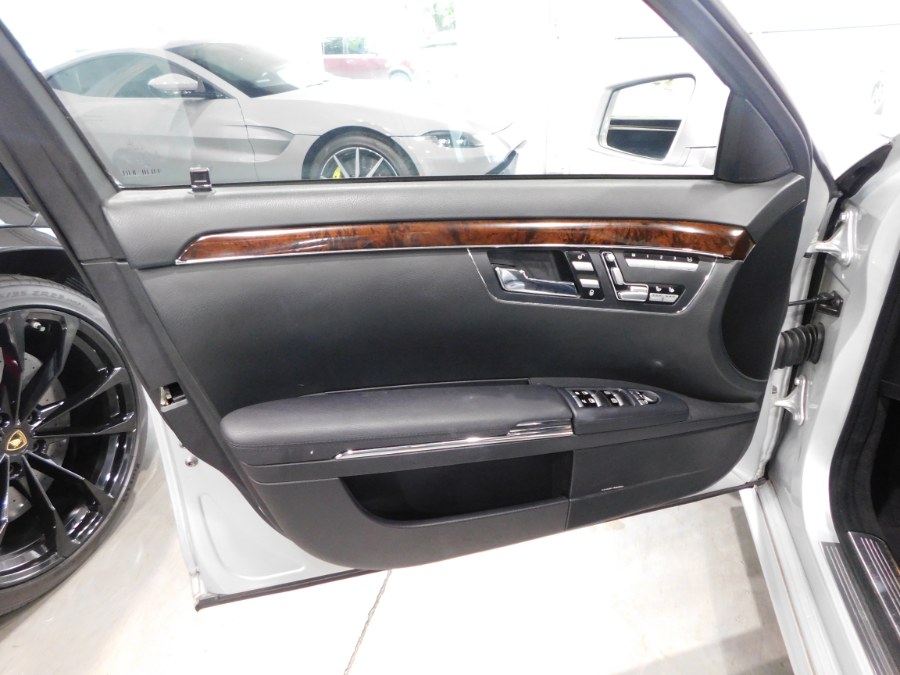 Used Mercedes-Benz S-Class 4dr Sdn S550 4MATIC 2013 | Auto Gallery. Lodi, New Jersey Used Mercedes-Benz S-Class 4dr Sdn S550 4MATIC 2013 | Auto Gallery. Lodi, New Jersey