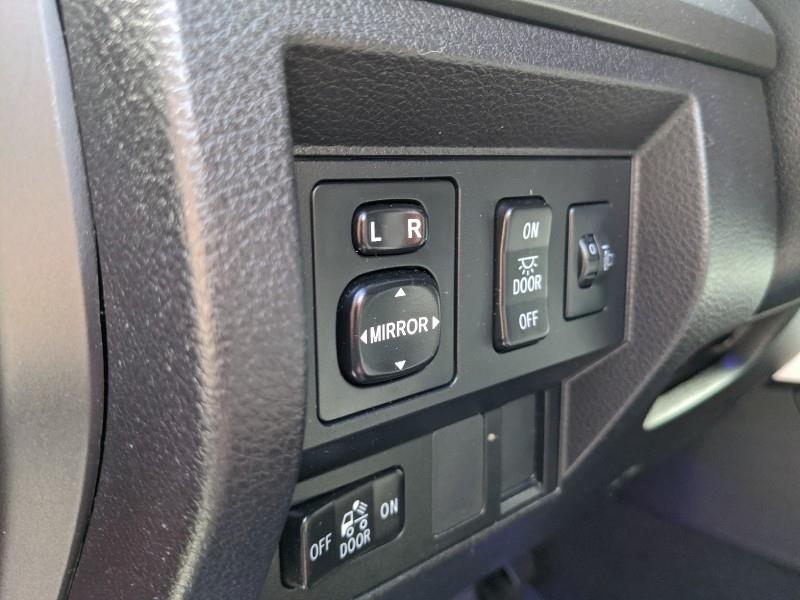 Used Toyota Tundra 4wd Truck SR5 2015 | Car Revolution. Maple Shade, New Jersey Used Toyota Tundra 4wd Truck SR5 2015 | Car Revolution. Maple Shade, New Jersey