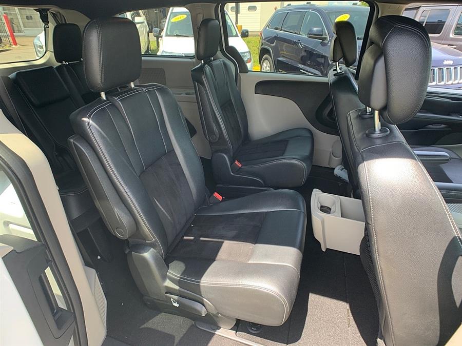 Used Dodge Grand Caravan SXT 2018 | Smart Buy Auto Sales, LLC. Wallingford, Connecticut Used Dodge Grand Caravan SXT 2018 | Smart Buy Auto Sales, LLC. Wallingford, Connecticut