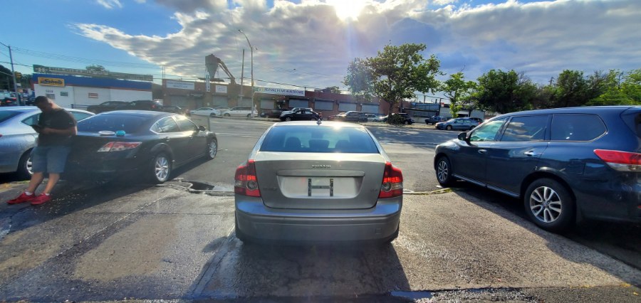 Used Volvo S40 2.4L Auto 2006 | Rubber Bros Auto World. Brooklyn, New York Used Volvo S40 2.4L Auto 2006 | Rubber Bros Auto World. Brooklyn, New York