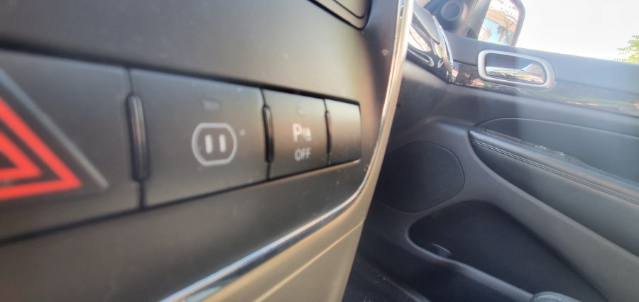 Used Jeep Grand Cherokee 4WD 4dr Laredo 2012 | Rubber Bros Auto World. Brooklyn, New York Used Jeep Grand Cherokee 4WD 4dr Laredo 2012 | Rubber Bros Auto World. Brooklyn, New York