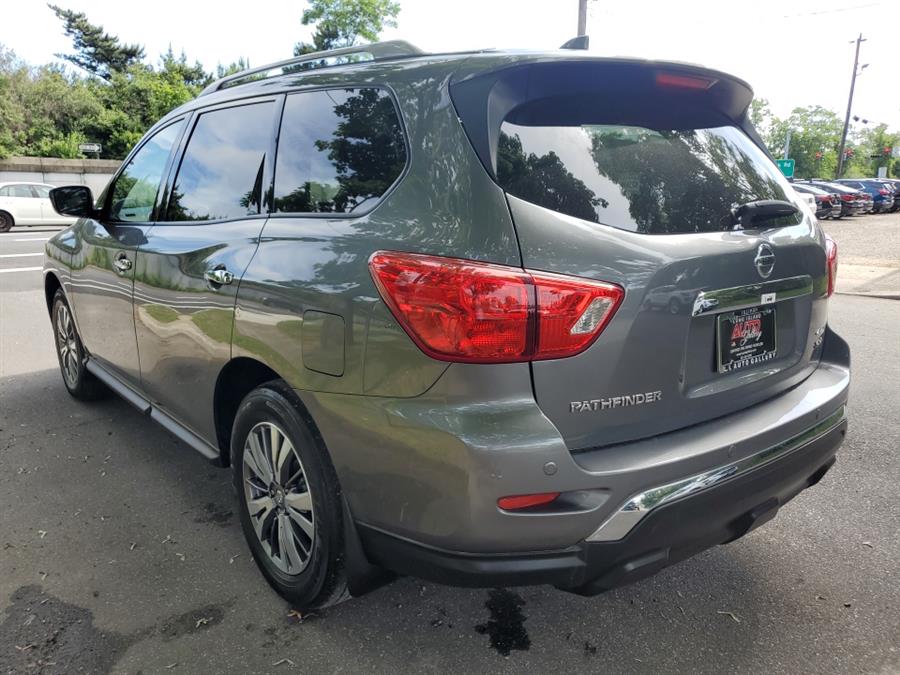 Used Nissan Pathfinder 4x4 SL 2019 | L.I. Auto Gallery. Islip, New York Used Nissan Pathfinder 4x4 SL 2019 | L.I. Auto Gallery. Islip, New York
