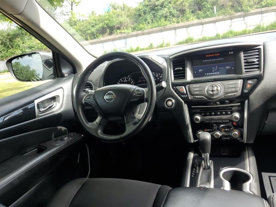 Used Nissan Pathfinder 4x4 SL 2019 | L.I. Auto Gallery. Islip, New York Used Nissan Pathfinder 4x4 SL 2019 | L.I. Auto Gallery. Islip, New York