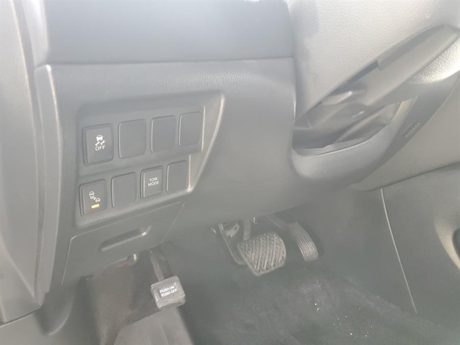 Used Nissan Pathfinder 4x4 SL 2019 | L.I. Auto Gallery. Islip, New York Used Nissan Pathfinder 4x4 SL 2019 | L.I. Auto Gallery. Islip, New York