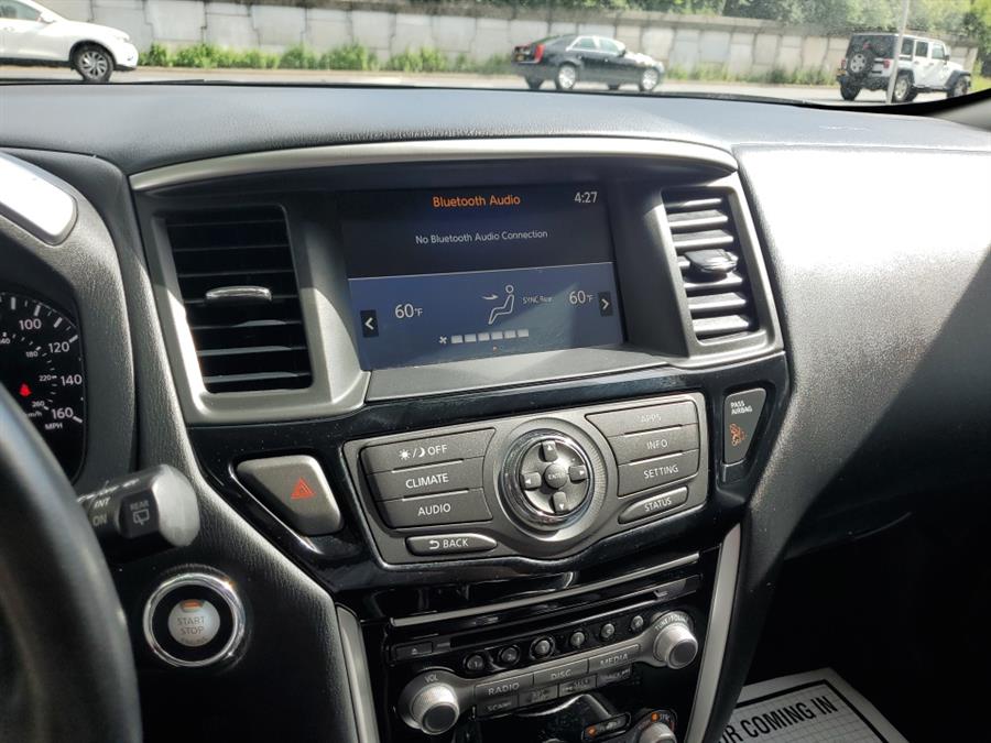 Used Nissan Pathfinder 4x4 SL 2019 | L.I. Auto Gallery. Islip, New York Used Nissan Pathfinder 4x4 SL 2019 | L.I. Auto Gallery. Islip, New York