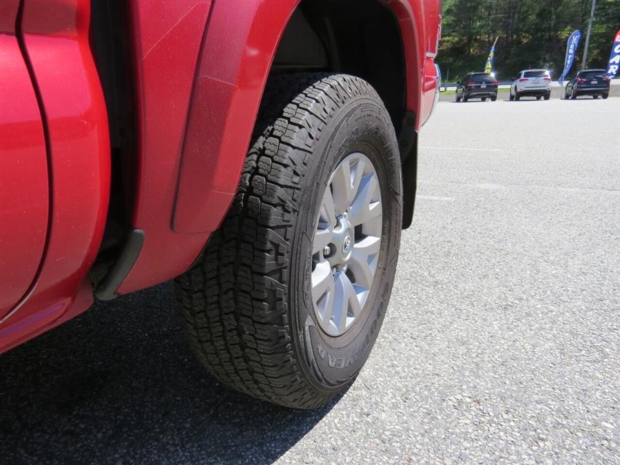 Used Toyota Tacoma SR5 V6 4x4 4dr Double Cab 5.0 ft SB 2016 | Lake City Exports Inc. Auburn, Maine Used Toyota Tacoma SR5 V6 4x4 4dr Double Cab 5.0 ft SB 2016 | Lake City Exports Inc. Auburn, Maine
