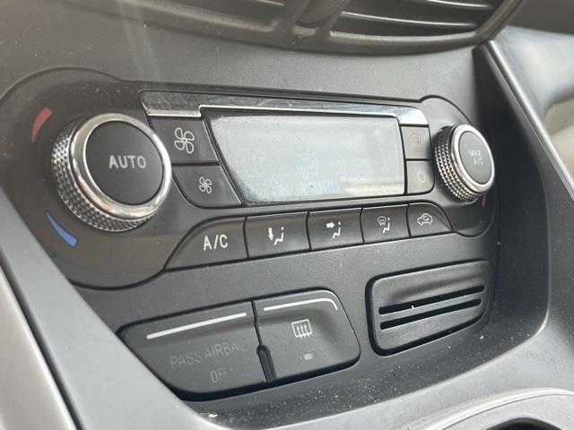Used Ford Escape SE 2013 | Blasius Federal Road. Brookfield, Connecticut Used Ford Escape SE 2013 | Blasius Federal Road. Brookfield, Connecticut