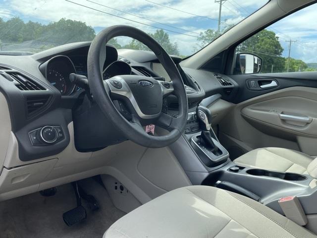 Used Ford Escape SE 2013 | Blasius Federal Road. Brookfield, Connecticut Used Ford Escape SE 2013 | Blasius Federal Road. Brookfield, Connecticut