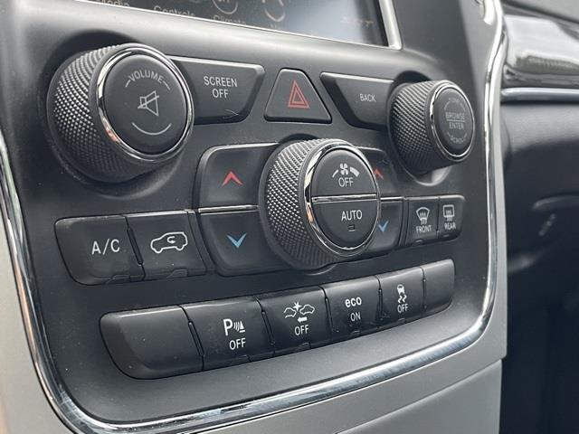 2015 Jeep Grand Cherokee SRT, available for sale in Brookfield, Connecticut | Blasius Federal Road. Brookfield, Connecticut 2015 Jeep Grand Cherokee SRT, available for sale in Brookfield, Connecticut | Blasius Federal Road. Brookfield, Connecticut