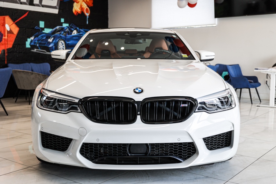 Used BMW M5 Competition Sedan 2019 | 26 Motors Long Island. ELMONT, New York Used BMW M5 Competition Sedan 2019 | 26 Motors Long Island. ELMONT, New York