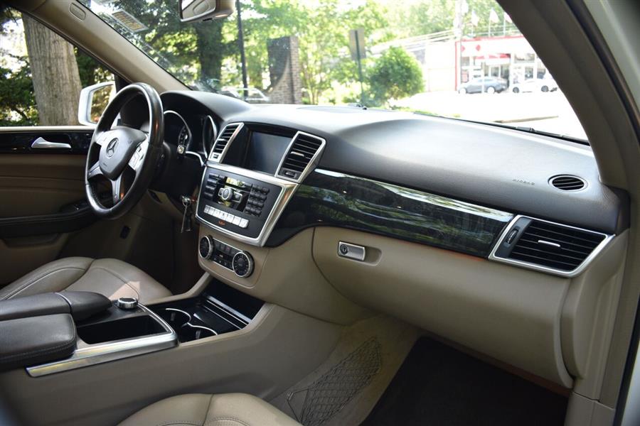 Used Mercedes-benz M-class ML 350 4MATIC AWD 4dr SUV 2014 | Camy Cars. Great Neck, New York Used Mercedes-benz M-class ML 350 4MATIC AWD 4dr SUV 2014 | Camy Cars. Great Neck, New York