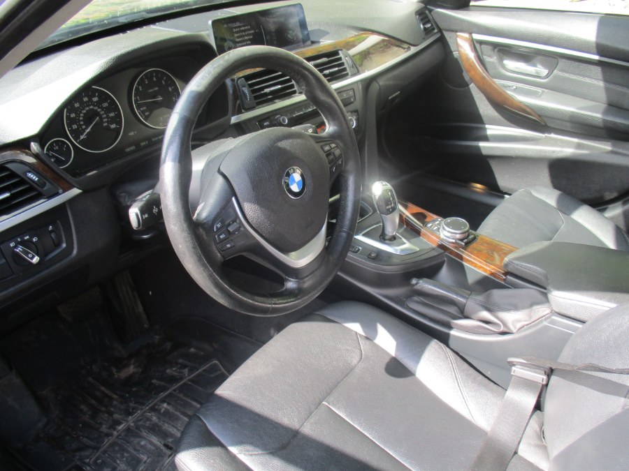 Used BMW 3 Series 4dr Sdn 328i xDrive AWD South Africa 2015 | Universal Motors LLC. New Britain, Connecticut Used BMW 3 Series 4dr Sdn 328i xDrive AWD South Africa 2015 | Universal Motors LLC. New Britain, Connecticut