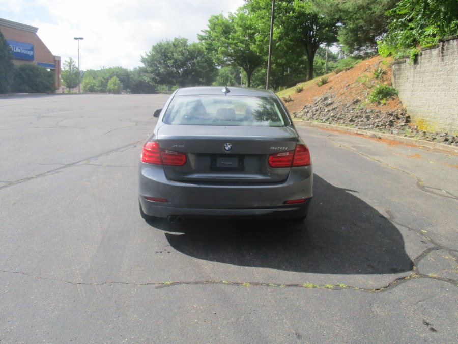 Used BMW 3 Series 4dr Sdn 328i xDrive AWD South Africa 2015 | Universal Motors LLC. New Britain, Connecticut Used BMW 3 Series 4dr Sdn 328i xDrive AWD South Africa 2015 | Universal Motors LLC. New Britain, Connecticut