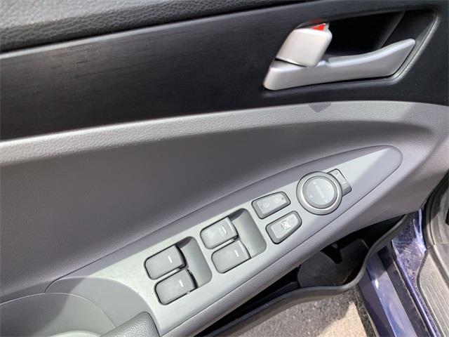 2014 Hyundai Sonata GLS, available for sale in Stratford, Connecticut | Wiz Leasing Inc. Stratford, Connecticut 2014 Hyundai Sonata GLS, available for sale in Stratford, Connecticut | Wiz Leasing Inc. Stratford, Connecticut