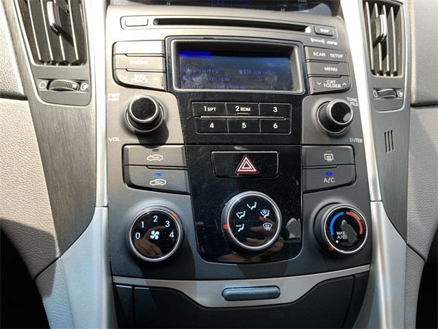 2014 Hyundai Sonata GLS, available for sale in Stratford, Connecticut | Wiz Leasing Inc. Stratford, Connecticut 2014 Hyundai Sonata GLS, available for sale in Stratford, Connecticut | Wiz Leasing Inc. Stratford, Connecticut