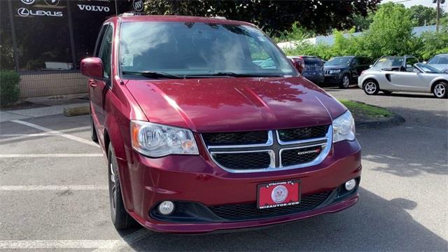 2017 Dodge Grand Caravan SXT, available for sale in Stratford, Connecticut | Wiz Leasing Inc. Stratford, Connecticut 2017 Dodge Grand Caravan SXT, available for sale in Stratford, Connecticut | Wiz Leasing Inc. Stratford, Connecticut