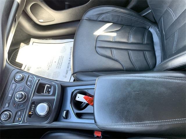 2015 Chrysler 200 S, available for sale in Stratford, Connecticut | Wiz Leasing Inc. Stratford, Connecticut 2015 Chrysler 200 S, available for sale in Stratford, Connecticut | Wiz Leasing Inc. Stratford, Connecticut