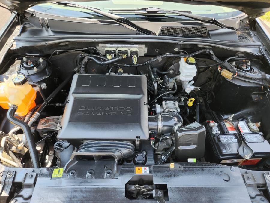 2010 Mercury Mariner 4WD 4dr Premier, available for sale in West Babylon, New York | SGM Auto Sales. West Babylon, New York 2010 Mercury Mariner 4WD 4dr Premier, available for sale in West Babylon, New York | SGM Auto Sales. West Babylon, New York