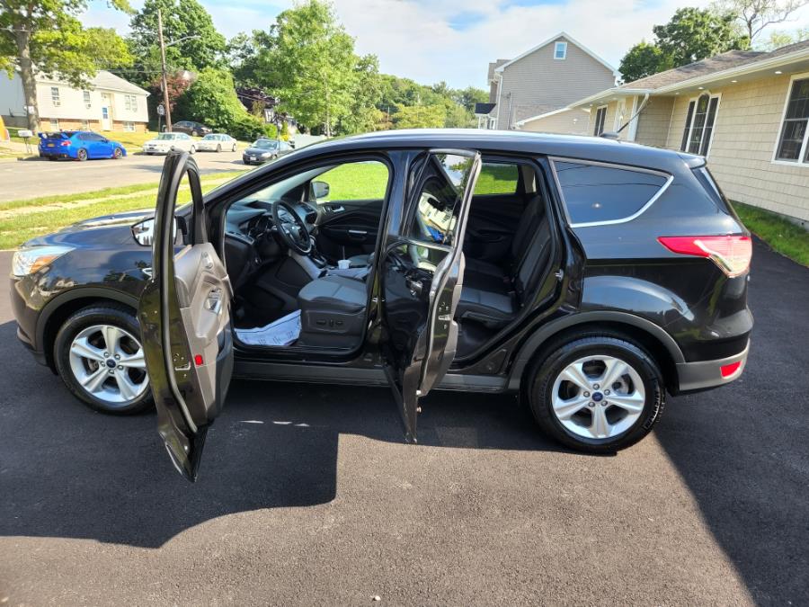 2014 Ford Escape 4WD 4dr SE, available for sale in West Babylon, New York | SGM Auto Sales. West Babylon, New York 2014 Ford Escape 4WD 4dr SE, available for sale in West Babylon, New York | SGM Auto Sales. West Babylon, New York