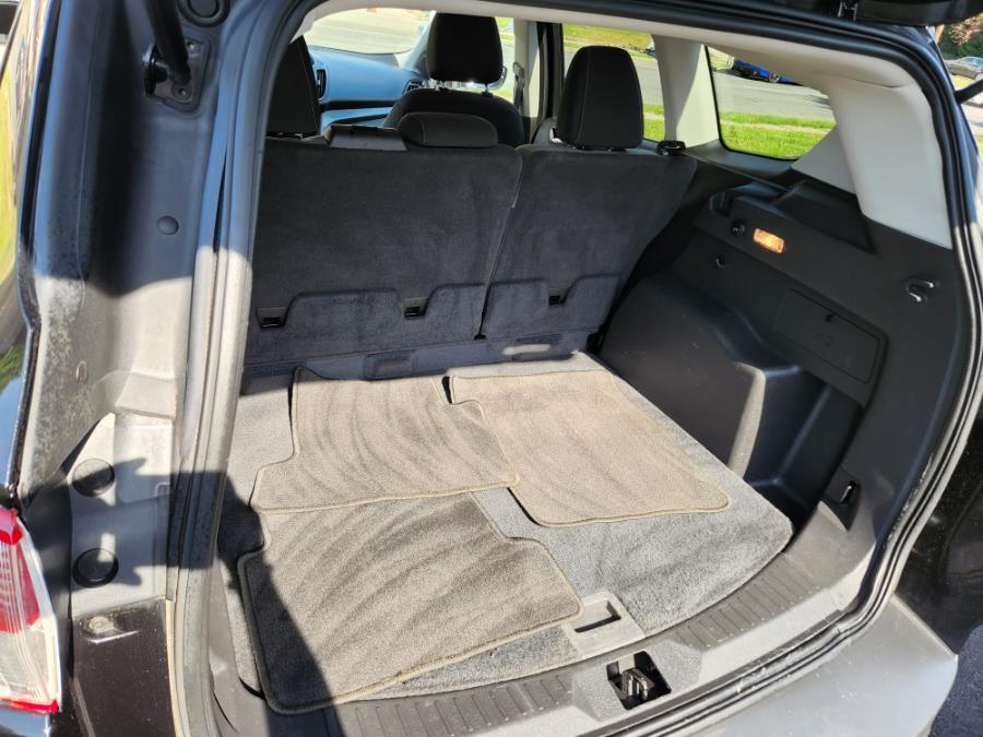 2014 Ford Escape 4WD 4dr SE, available for sale in West Babylon, New York | SGM Auto Sales. West Babylon, New York 2014 Ford Escape 4WD 4dr SE, available for sale in West Babylon, New York | SGM Auto Sales. West Babylon, New York
