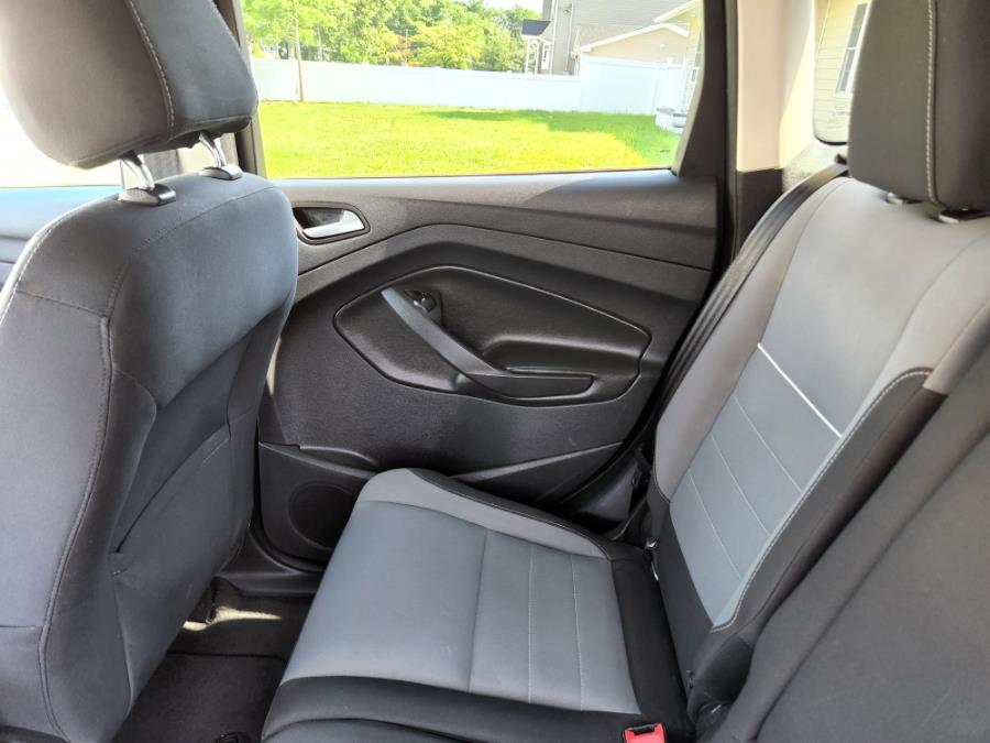 2014 Ford Escape 4WD 4dr SE, available for sale in West Babylon, New York | SGM Auto Sales. West Babylon, New York 2014 Ford Escape 4WD 4dr SE, available for sale in West Babylon, New York | SGM Auto Sales. West Babylon, New York