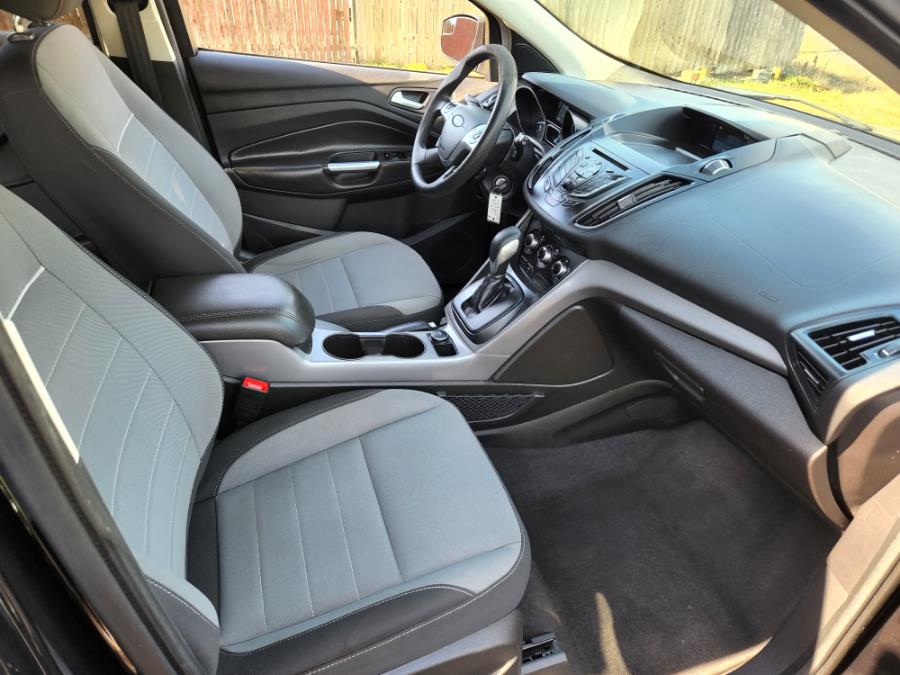 2014 Ford Escape 4WD 4dr SE, available for sale in West Babylon, New York | SGM Auto Sales. West Babylon, New York 2014 Ford Escape 4WD 4dr SE, available for sale in West Babylon, New York | SGM Auto Sales. West Babylon, New York