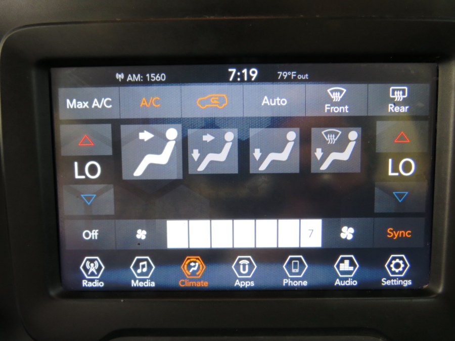 2018 Jeep Renegade Altitude 4x4, available for sale in Middle Village, New York | Road Masters II INC. Middle Village, New York 2018 Jeep Renegade Altitude 4x4, available for sale in Middle Village, New York | Road Masters II INC. Middle Village, New York