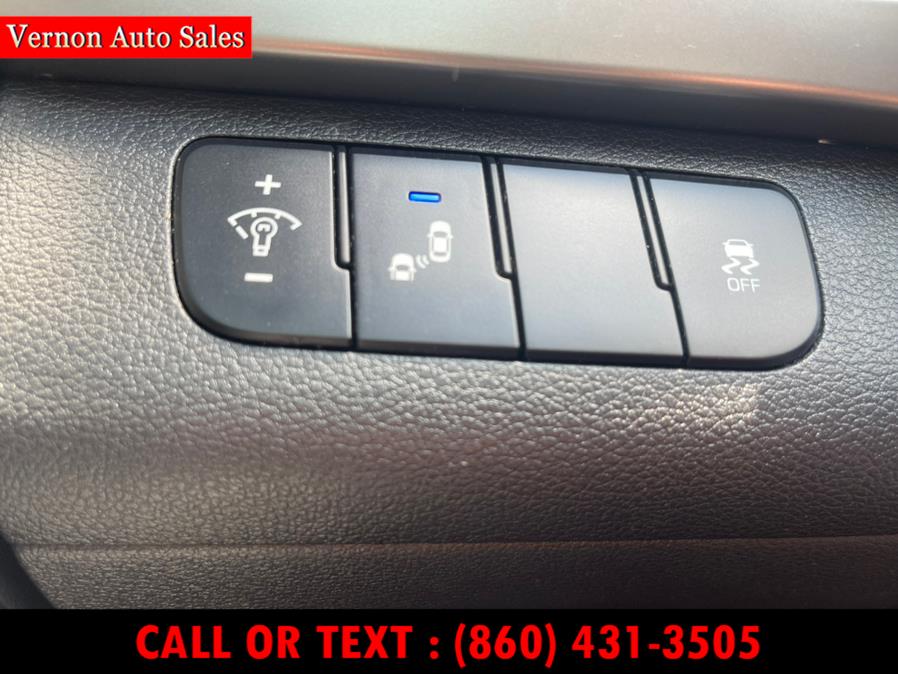 2017 Hyundai Elantra Limited 2.0L Auto (Alabama) *Ltd Avail*, available for sale in Manchester, Connecticut | Vernon Auto Sale & Service. Manchester, Connecticut 2017 Hyundai Elantra Limited 2.0L Auto (Alabama) *Ltd Avail*, available for sale in Manchester, Connecticut | Vernon Auto Sale & Service. Manchester, Connecticut