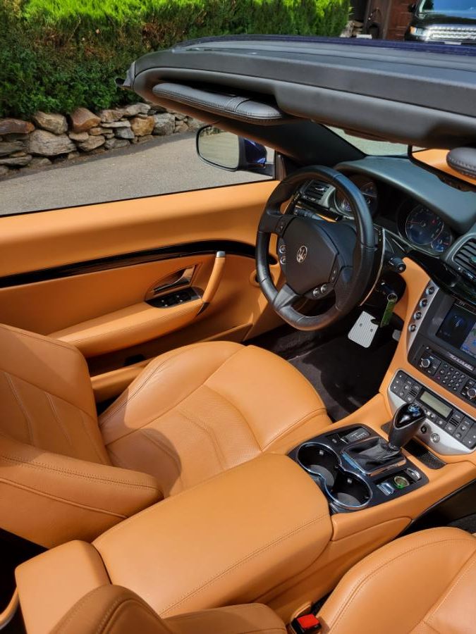 Used Maserati GranTurismo Convertible Sport 4.7L 2017 | Center Motorsports LLC. Shelton, Connecticut Used Maserati GranTurismo Convertible Sport 4.7L 2017 | Center Motorsports LLC. Shelton, Connecticut