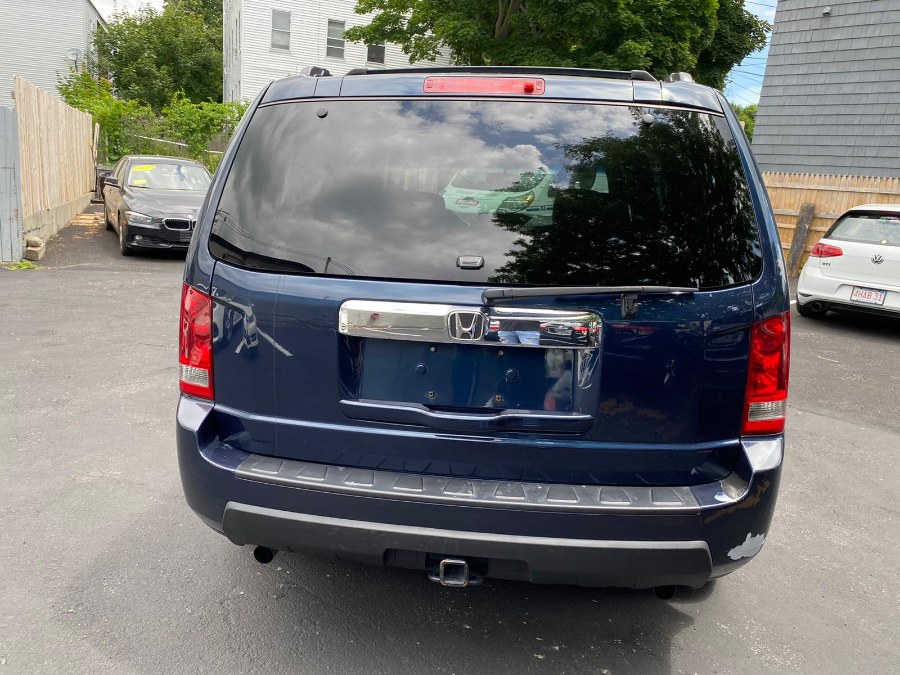 2010 Honda Pilot 4WD 4dr LX, available for sale in Peabody, Massachusetts | New Star Motors. Peabody, Massachusetts 2010 Honda Pilot 4WD 4dr LX, available for sale in Peabody, Massachusetts | New Star Motors. Peabody, Massachusetts