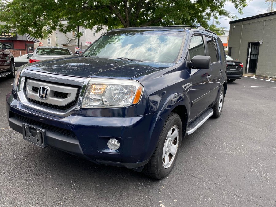 2010 Honda Pilot 4WD 4dr LX, available for sale in Peabody, Massachusetts | New Star Motors. Peabody, Massachusetts 2010 Honda Pilot 4WD 4dr LX, available for sale in Peabody, Massachusetts | New Star Motors. Peabody, Massachusetts