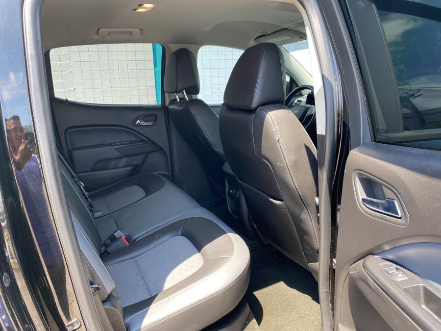 Used Chevrolet Colorado 4WD Crew Cab 140.5" Z71 2015 | Dealertown Auto Wholesalers. Milford, Connecticut Used Chevrolet Colorado 4WD Crew Cab 140.5" Z71 2015 | Dealertown Auto Wholesalers. Milford, Connecticut