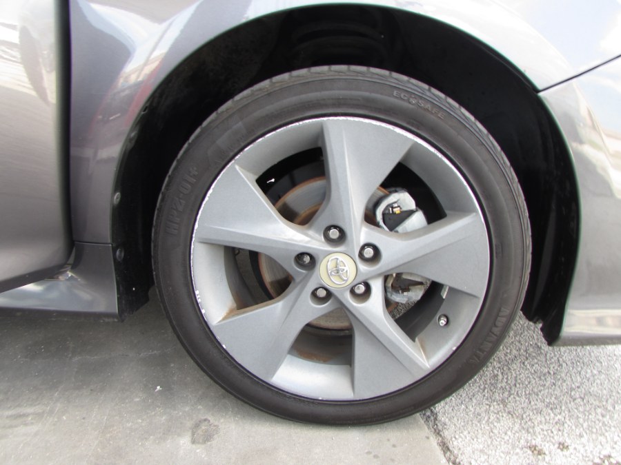 Used Toyota Camry 4dr Sdn I4 Auto SE Sport (Natl) *Ltd Avail* 2014 | VIP Auto Enterprise, Inc. Orlando, Florida Used Toyota Camry 4dr Sdn I4 Auto SE Sport (Natl) *Ltd Avail* 2014 | VIP Auto Enterprise, Inc. Orlando, Florida