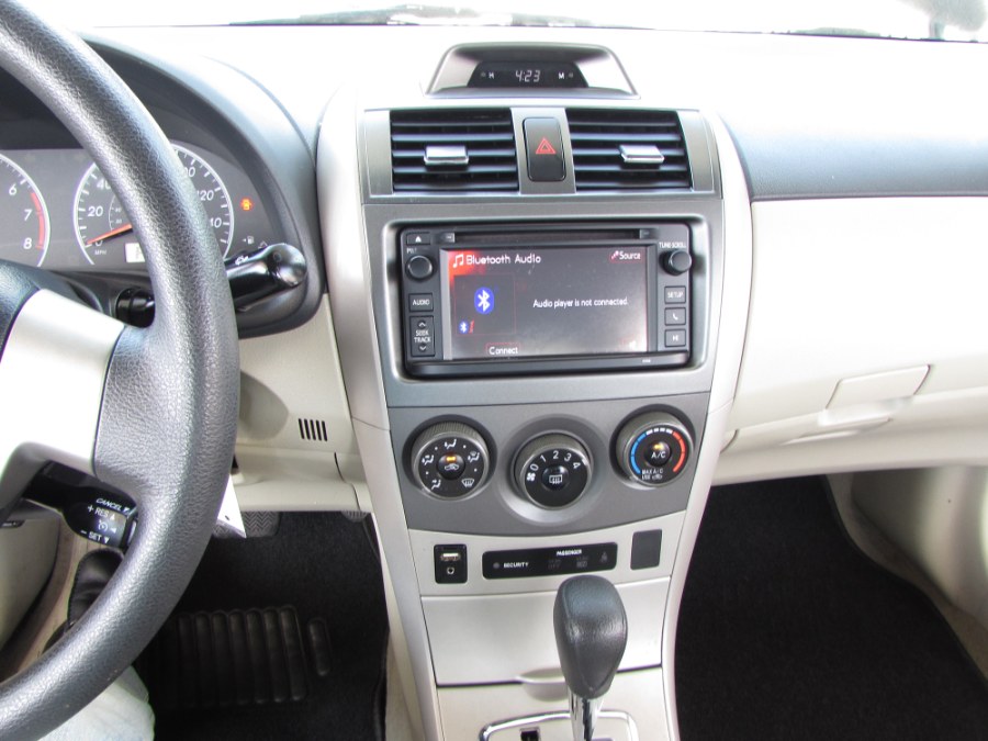 Used Toyota Corolla 4dr Sdn Auto LE (Natl) 2013 | VIP Auto Enterprise, Inc. Orlando, Florida Used Toyota Corolla 4dr Sdn Auto LE (Natl) 2013 | VIP Auto Enterprise, Inc. Orlando, Florida