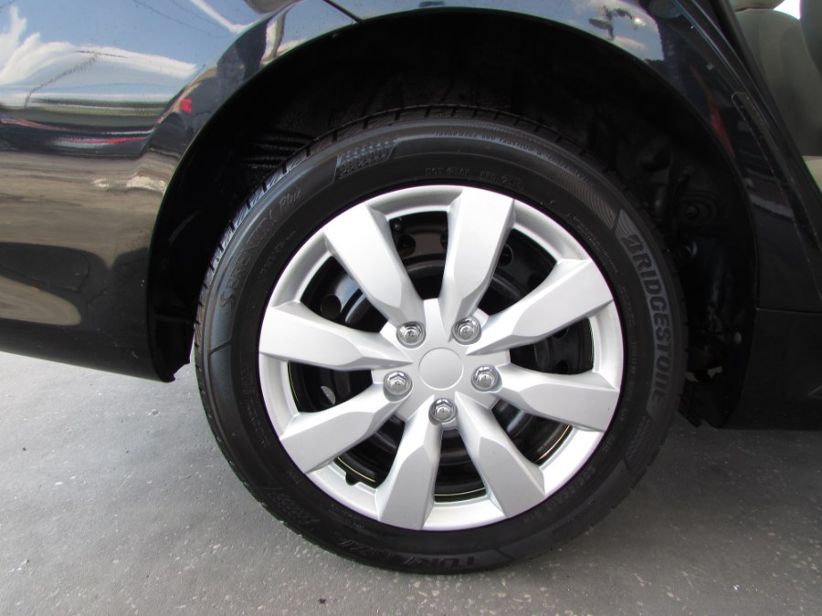 Used Toyota Corolla 4dr Sdn Auto LE (Natl) 2013 | VIP Auto Enterprise, Inc. Orlando, Florida Used Toyota Corolla 4dr Sdn Auto LE (Natl) 2013 | VIP Auto Enterprise, Inc. Orlando, Florida